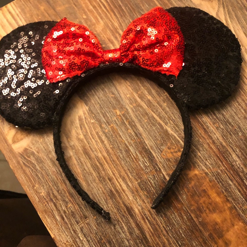 Minnie Mouse Disney Ears from Magic Kingdom